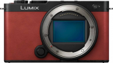 Panasonic Lumix DC-S9 Crimson Red