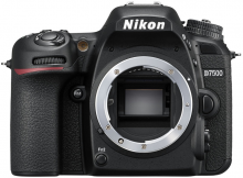 Nikon D7500 body