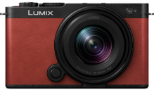 Panasonic Lumix DC-S9 + 18-40mm F4.5-6.3 Crimson Red