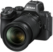 Nikon Z5 II + 24-70mm F/4 S