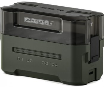 Tilta Portable Charging Station for DMW-BLK22 Green